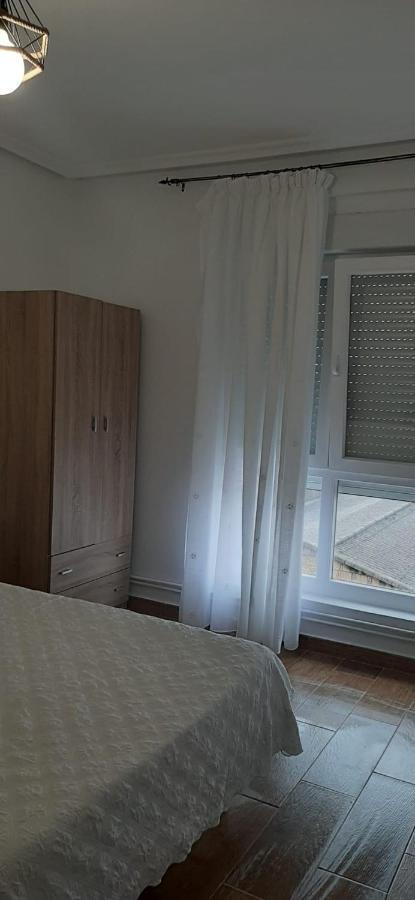 Alojamiento Casa Leon Santoña Εξωτερικό φωτογραφία